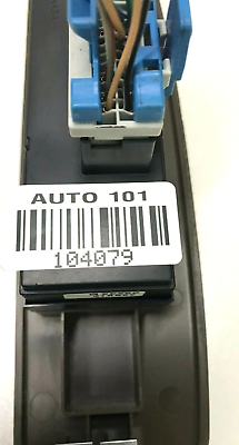 06-07 BUICK RAINIER CXL Passenger Right Side Power Window Switch 15829826 GM