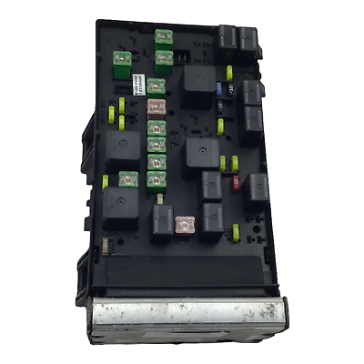 05 06 07 Town & Country, Caravan IPM Fuse & Relay Center Box 05144507AE