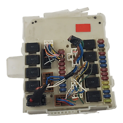 04-07 NISSAN TITAN ARMADA BODY CONTROL MODULE FUSE BOX 2400-6H31 / 284BZE00C