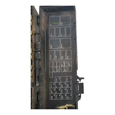 06-07 Jeep Liberty Fuse Box Junction OEM 56050741AI