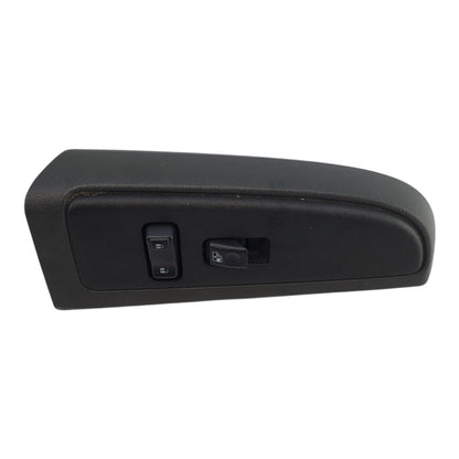 15202855 03-06 Tahoe SIlverado Yukon Sierra Passenger Power Window Switch