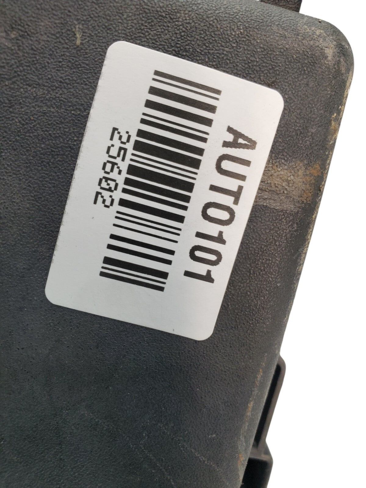 06-13 Chevrolet Impala Fuse Box Junction Module (OEM) 15803180-01