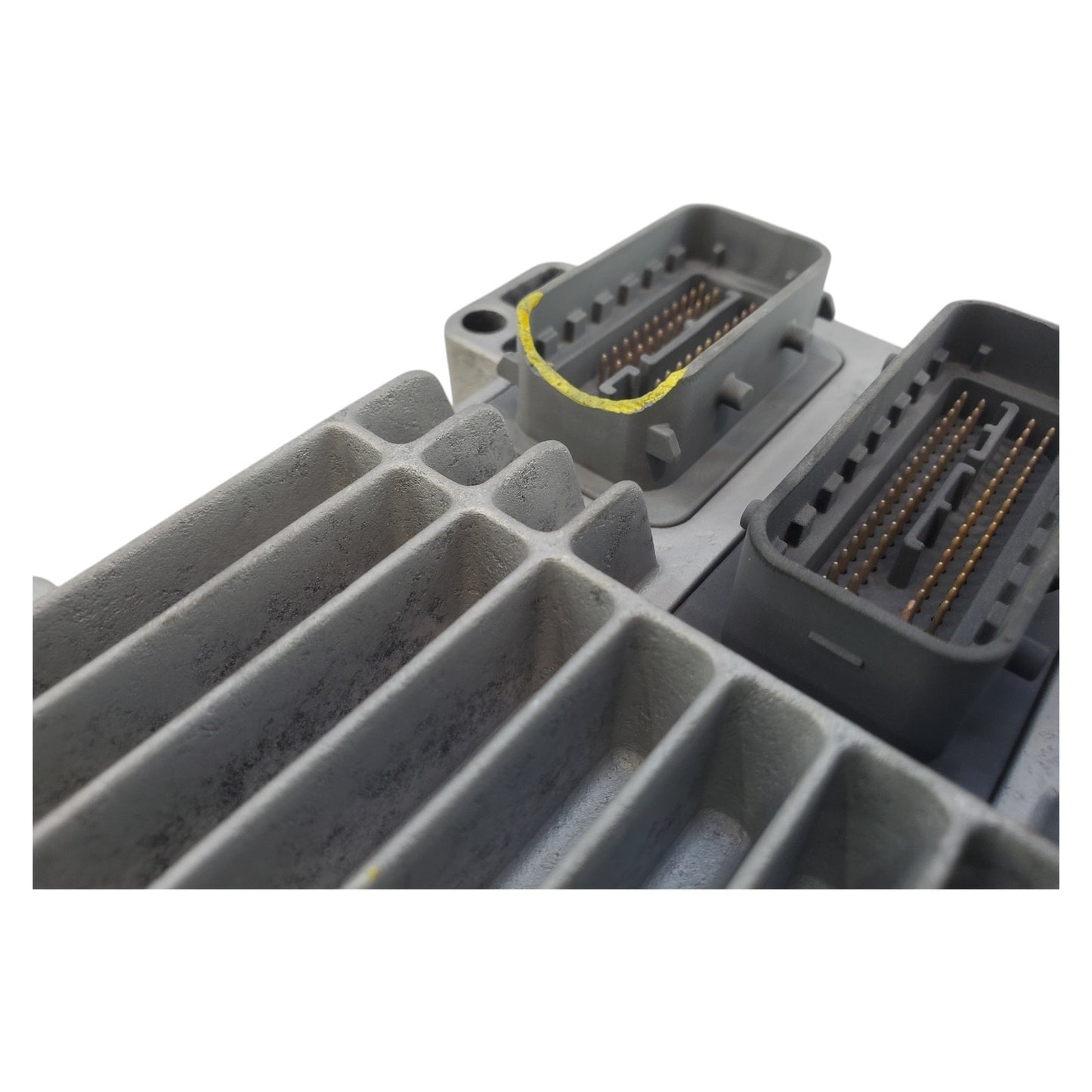 Engine ECM Control Module Fits 04-06 COLORADO ENVOY RAINIER CANYON 12597521