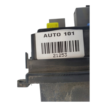 ✅03-06 Cadillac Escalade Engine 6.0L A/T 4x4 Fuse Junction Box 15201930-02