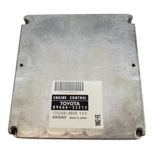 00-01 Toyota Camry Engine Control Unit ECU 8966633212 Module 284-7A7