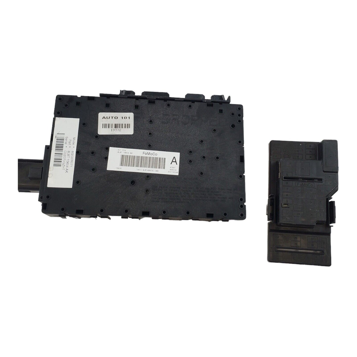 2008-2009 Ford Escape Interior Relay Fuse Box 8L8T-15604-AK Factory OEM J28