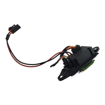 2000-2002 GMC Yukon / XL 1500 / 2500 HVAC Blower Motor Fan Resistor Z939GR01A01