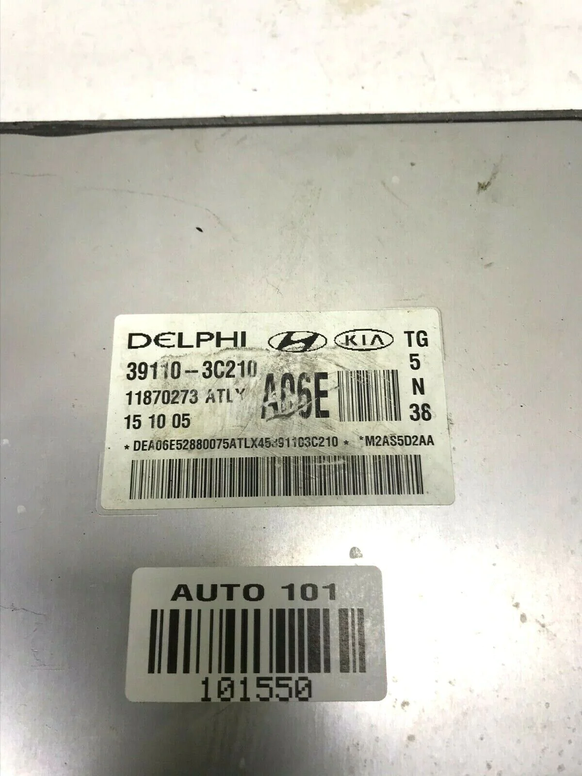 06-10 Hyundai Azera 3.8L Engine Control Unit ECU 391103C210