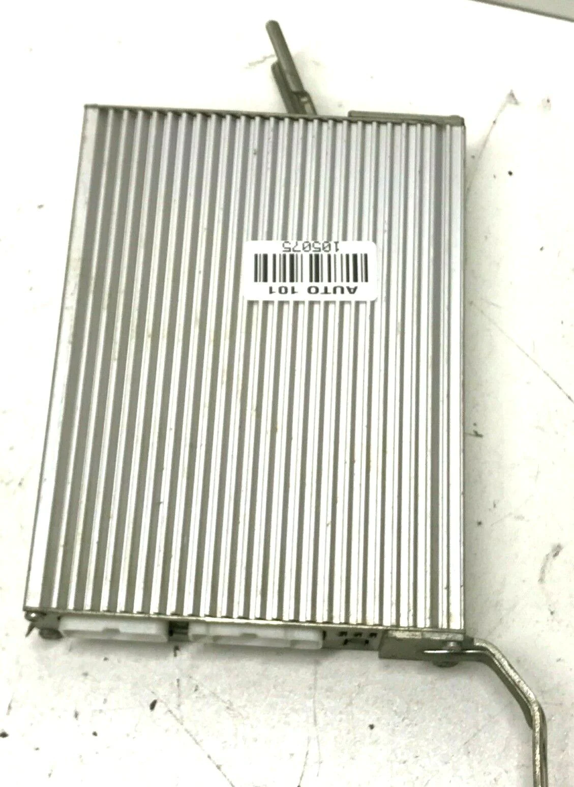 98-99 Toyota Camry Radio Amplifier AMP Module 86280AA021