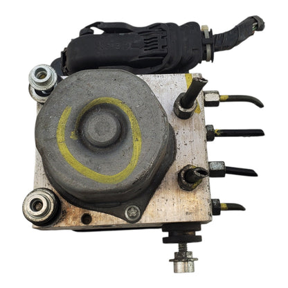 2015 - 2017 Toyota Camry ABS Anti Lock Brake Pump & Module 2265106527 OEM .