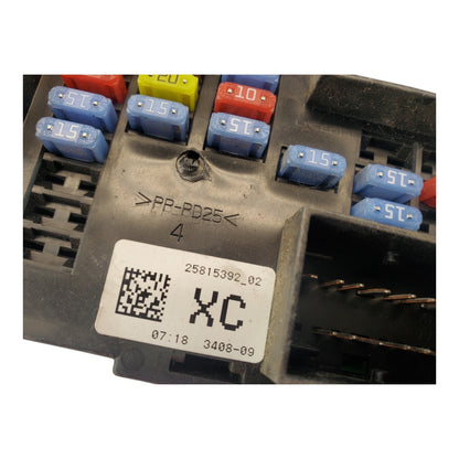 08 CHEVY SILVERADO 1500 Cabin Fuse Box P/N 25815392