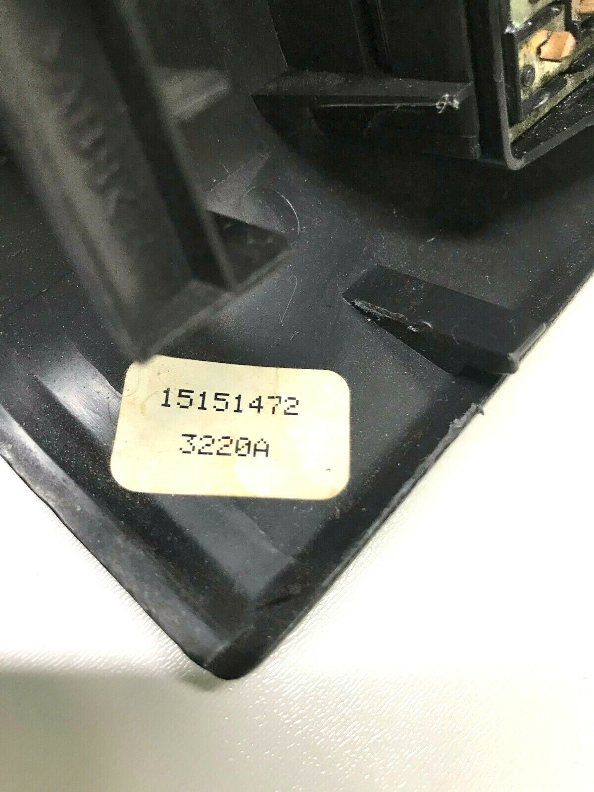 ✅ 99-05 Chevrolet Blazer Passenger Side Power Window Switch 15151472 GM