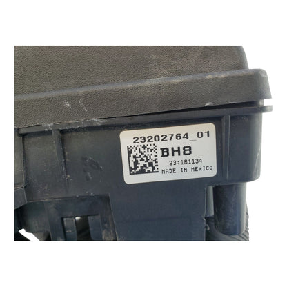 2014 - 2016 CHEVY MALIBU 2.5L ENGINE FUSE BOX CALIFORNIA EMISSIONS OEM 23202764