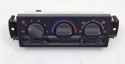 ✅ 99-02 GM Silverado Sierra Tahoe Suburban Climate Temperature Control 15753263