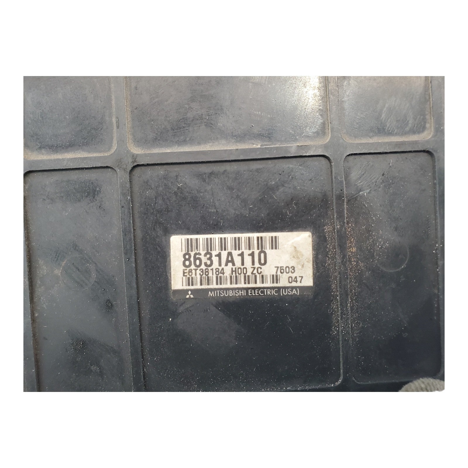 Engine ECM Control Module 4WD Fits 2007 07 MITSUBISHI ENDEAVOR 8631A110