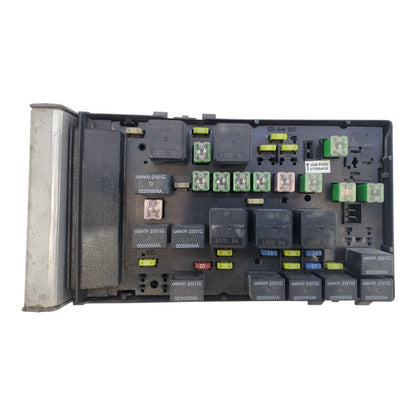 Fuse box relay box 05102969AC Mopar 2006-2007