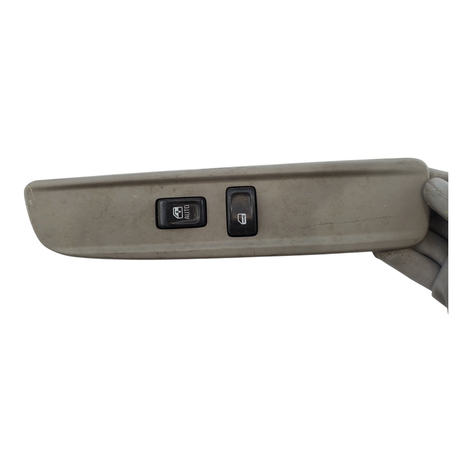 02-05 GMC Envoy Passenger Window Switch Grey Gray Bezel OEM 15133141