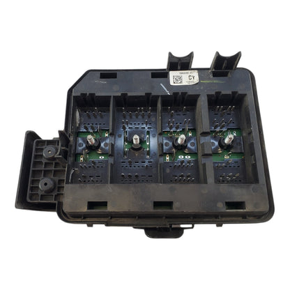 2006-2013 Chevrolet Impala Fuse Box Junction Module (OEM) Part# 15803180-01