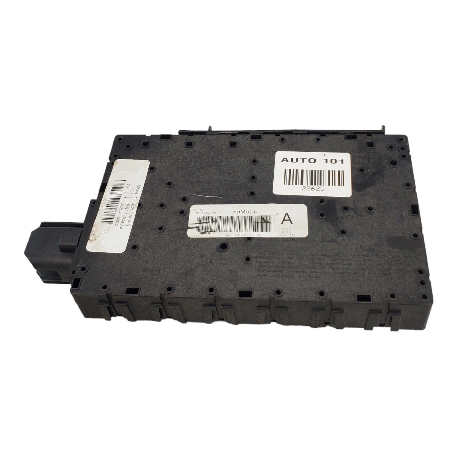 ✅2009-2009 Ford Escape Fusebox Fuse Box Relay Module Bl8t 15604 Aa