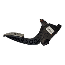 ✅ 2016 - 2019 Chevy Malibu Accelerator Pedal Assembly OEM 23375954