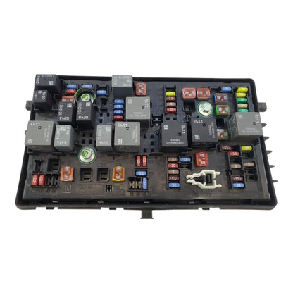 GM 13222782 Fuse Box Relay Module OEM  Chevy Cruze Malibu