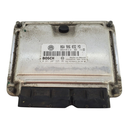 2003-2004 VOLKSWAGEN GOLF RABBIT ECU ECM ENGINE CONTROL MODULE OEM 06A906032MD