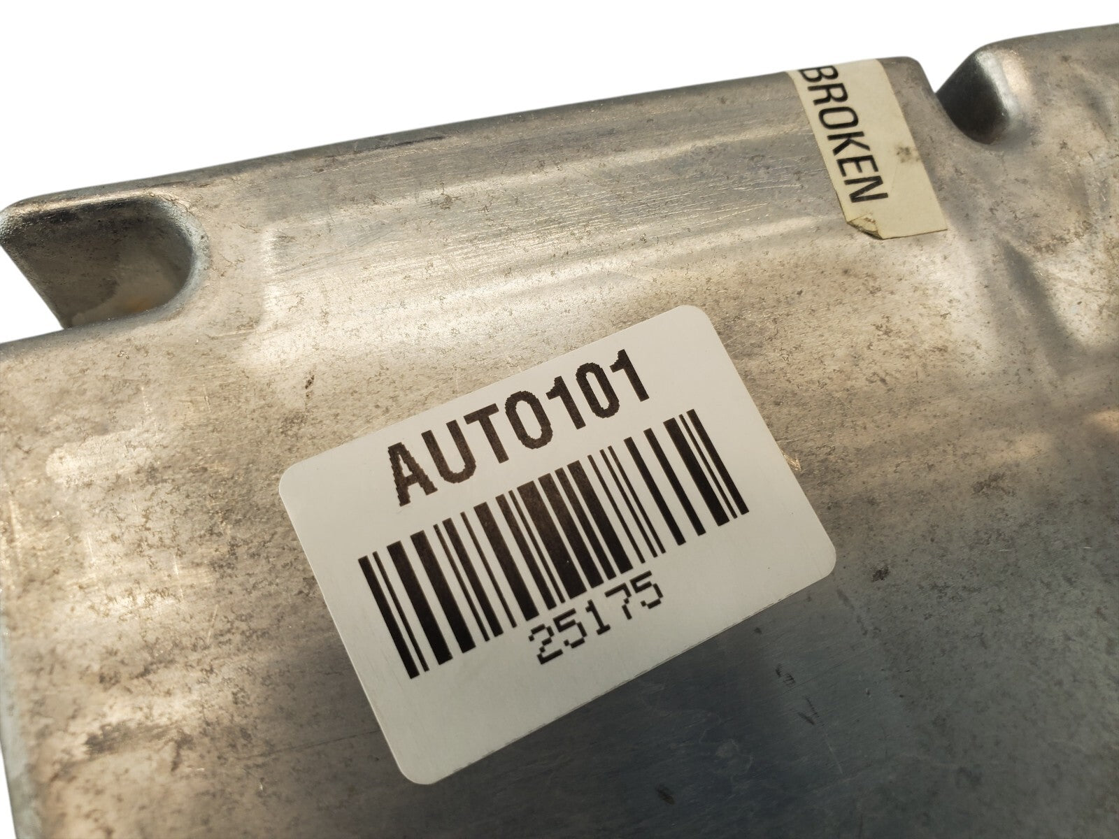 Used 2001 Jaguar XKR DENSO LNG1410AE ECU MB079700-8970