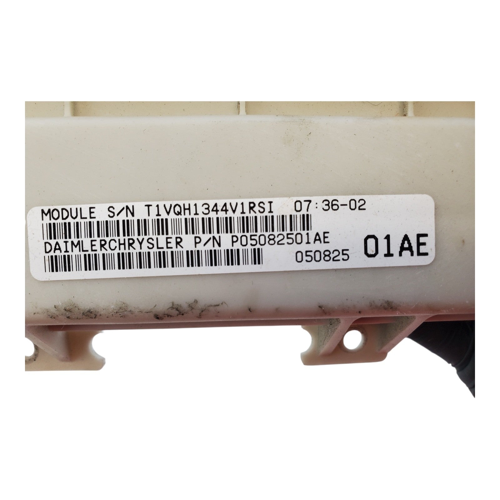 2005 TOWN & COUNTRY GRAND CARAVAN Body Control Module Bcm 05082501AE