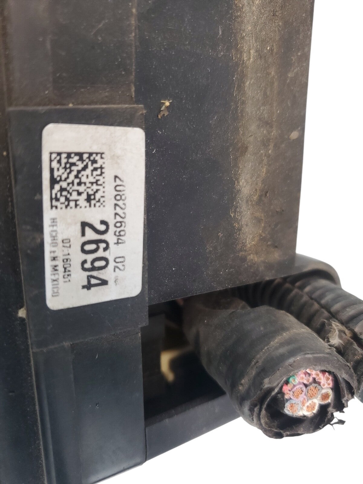 Chevrolet Malibu 09-12 Fuse Box Relay Unit Module OEM 20822694