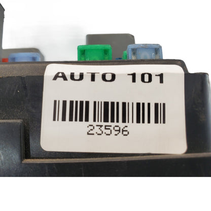 06-07 GMC Sierra 1500  Fuse Box Relay Module 15139209-02 