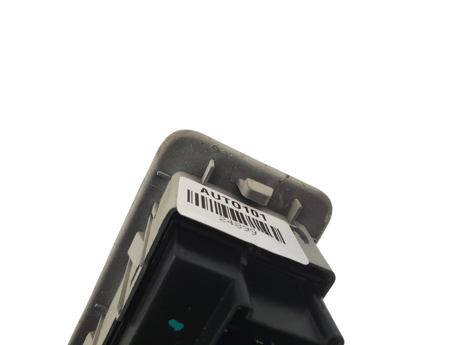 GM 20858778(Argent) FRT RH Window Switch+09068560(Titanium) Bezel 10-13 Lacrosse