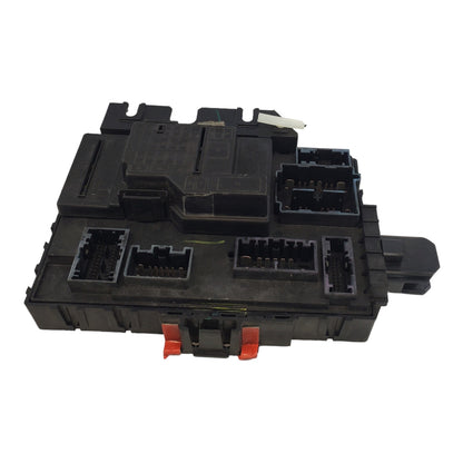 ✅08-09 8L8T-15604-AJ Ford  Escape Interior Relay Fuse Box