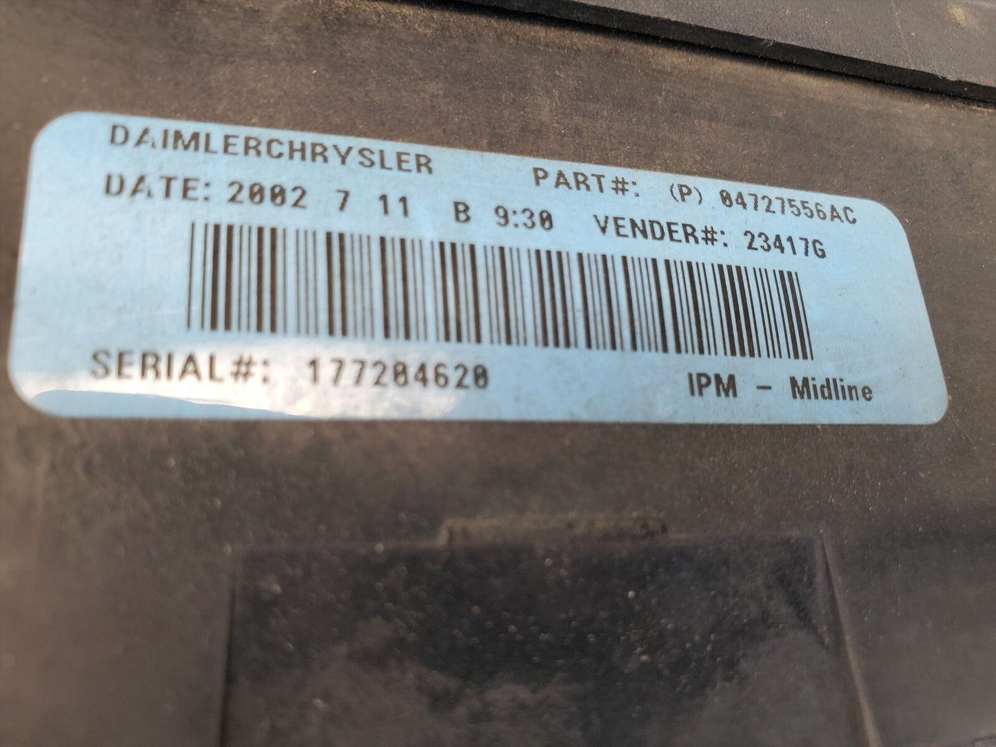 2003 Caravan Voyager Town & Country Power Distribution Fuse Box 04727556AC