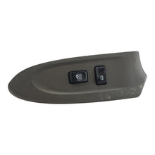 02 - 05 CHEVY TRAILBLAZER PASSENGER RIGHT SIDE POWER WINDOW SWITCH P/N 15085581
