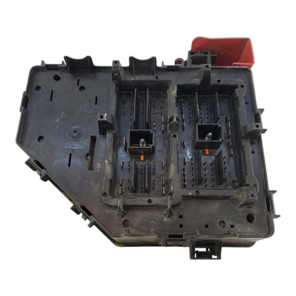 Fuse Box Engine Without Tow Package 12 Chevrolet Traverse 20972850