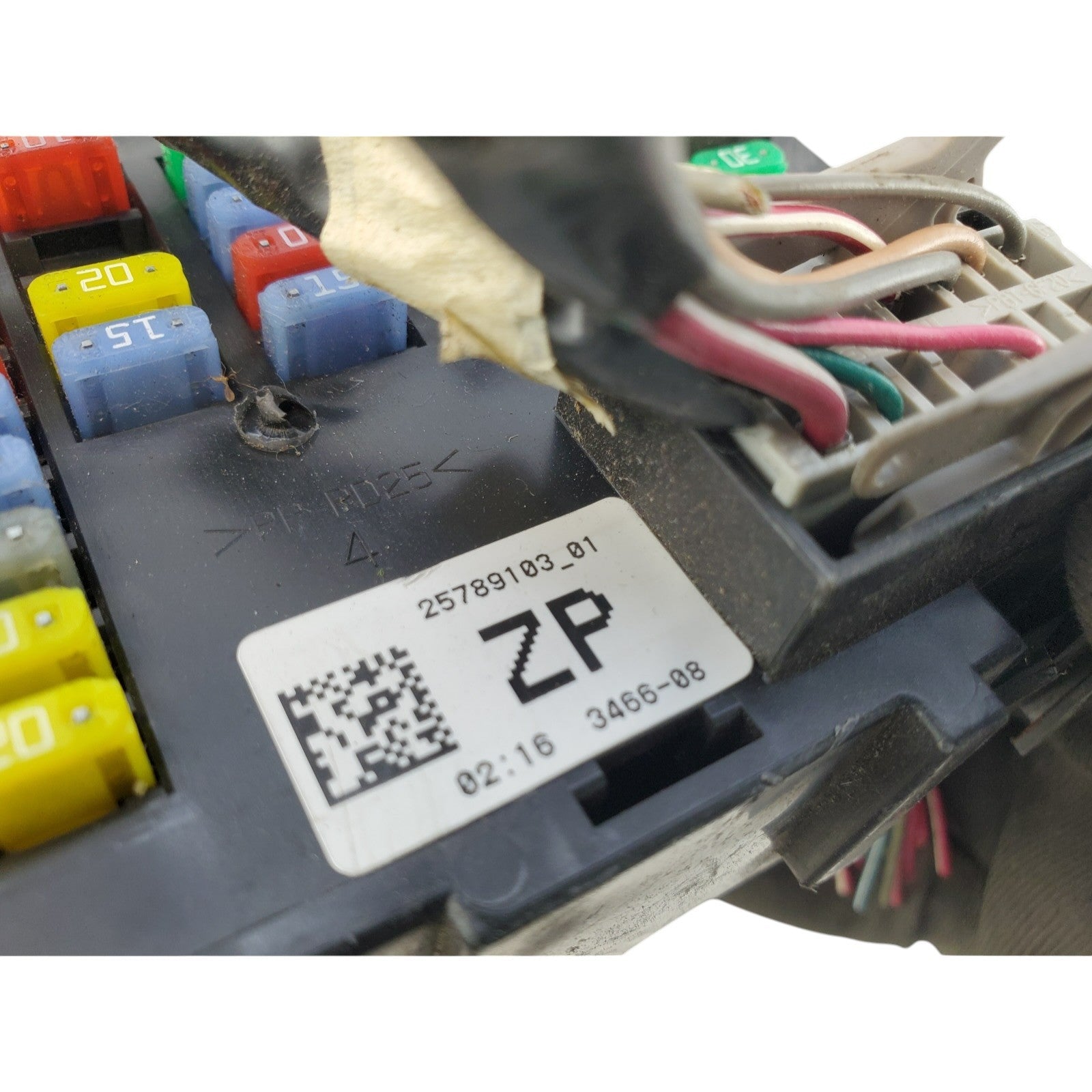 07-11 GMC GMC SIERRA Interior Fuse Junction Block  OEM 25789103-01