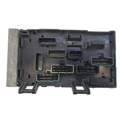 Fuse box relay box 05102969AC Mopar 2006-2007