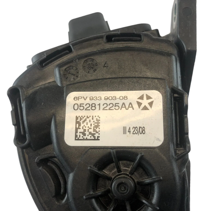 08-16 CARAVAN T&C GAS PEDAL ACCELERATOR ASSEMBLY OEM 05281225AA