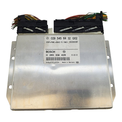 2001 MERCEDES BENZ E320 4 MATIC Control Module Unit 0295456432Q02