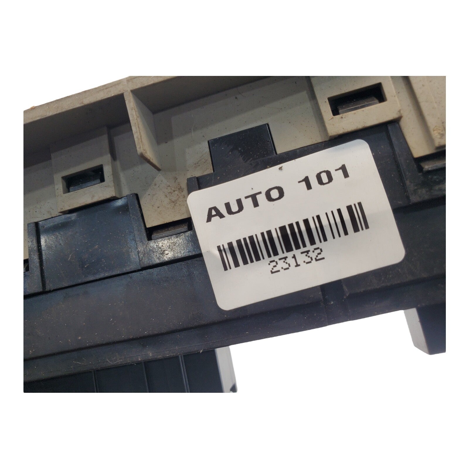 2006 CHEVY TRAILBLAZER PASSENGER DOOR WINDOW LOCK SWITCH GRAY 15857676