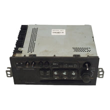 98-02 Chevy S10 Camaro Blazer  factory CD player radio OEM 09383045