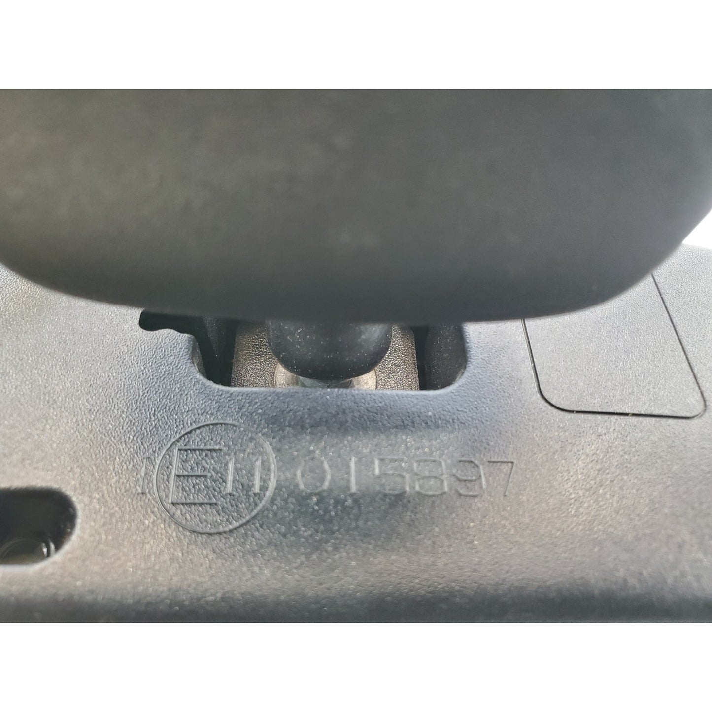 OEM FORD EXPLORER EXPEDITION INTERIOR Monochromatic Rear View Mirror E11015897