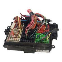 03-05 SILVERADO AVALANCHE UNDER HOOD FUSE BOX ID 15115615-02 PL