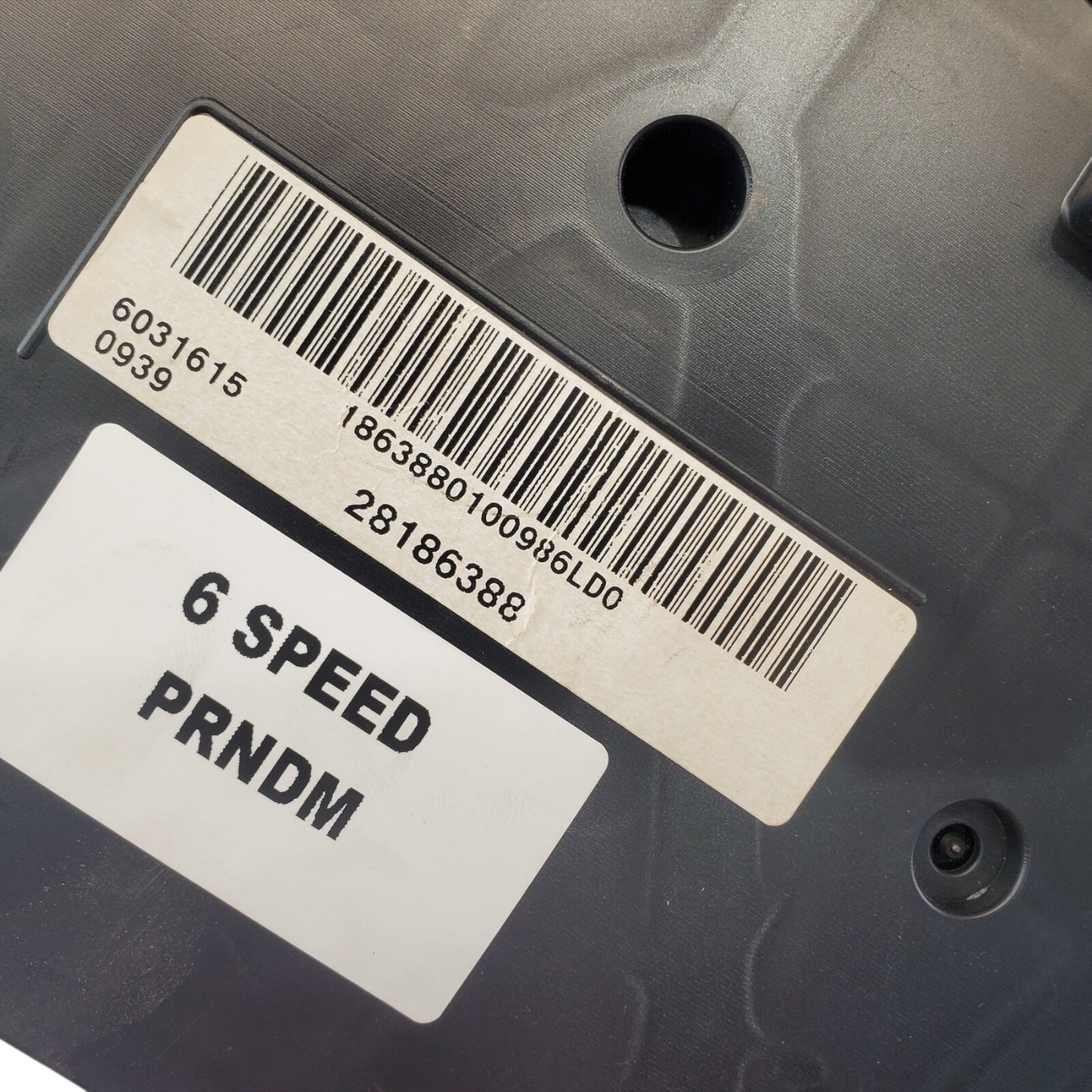 08-13 Chevrolet Tahoe Speedometer Cluster  OEM 28186388 6 speed PRNDM