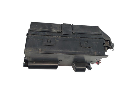 2008 Saturn Aura Fuse Box Relay Junction Block 2.4L 25883019