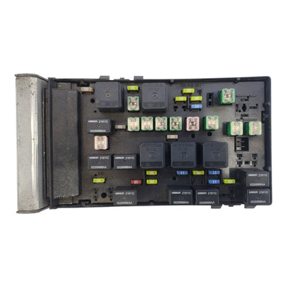 03-05 Dodge Caravan Power Module Fuse Box Relay Control Unit 05144506AB