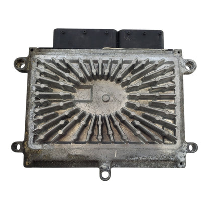 ECU ECM COMPUTER Volvo S40 50 V70 04 05 06 07 P30650677 079700-9132 560451
