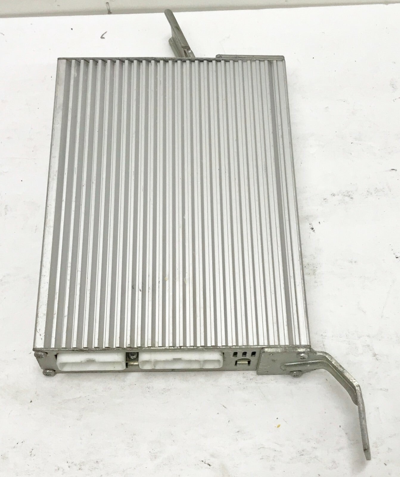✅ 98-99 Toyota Camry Radio Amplifier AMP Module 86280AA021