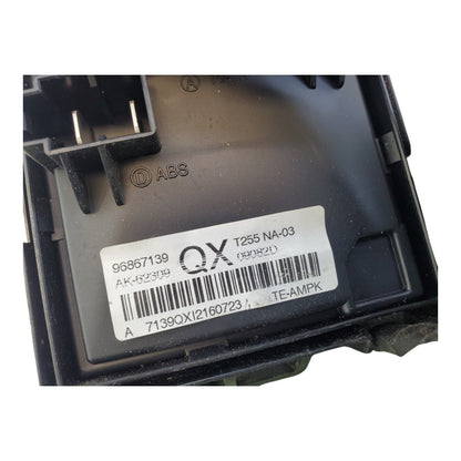 2007 CHEVROLET KALOS FUSE BOX CONTROL UNIT 96867139