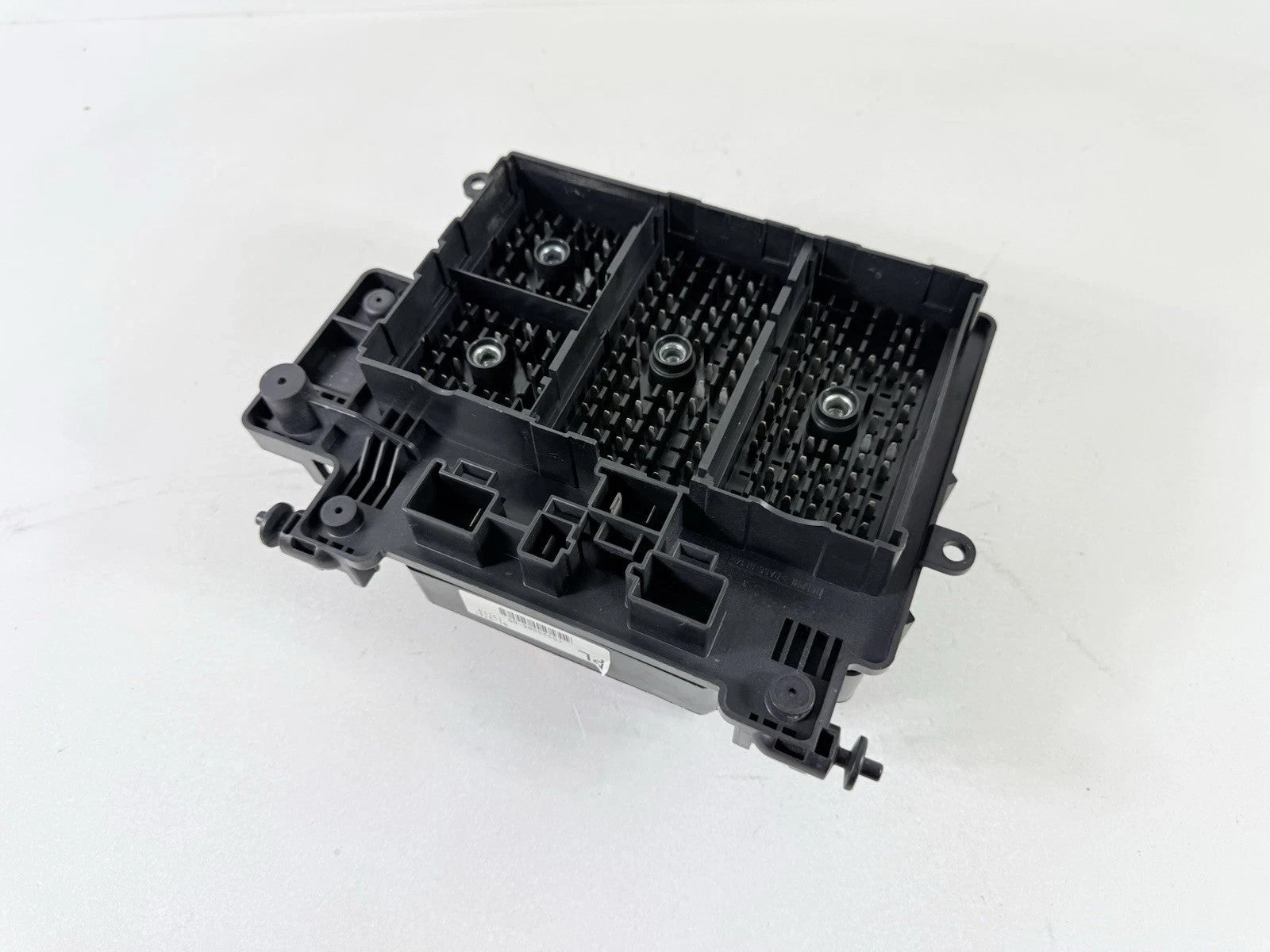 2000-2002 Chevy Silverado GMC Sierra 6.0L Fuse Box Relay Junction Block 15328806